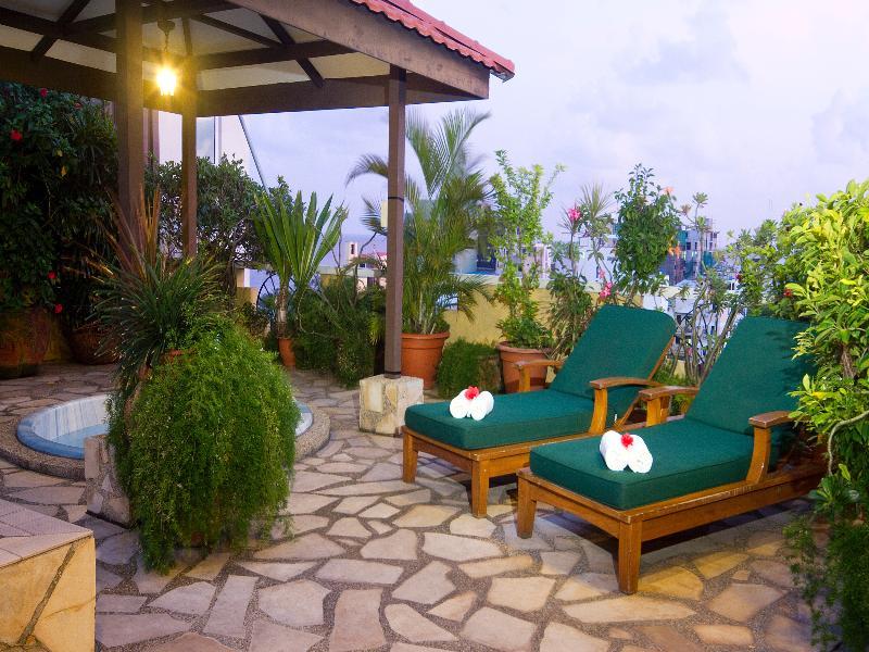 Mookai Hotel Мале Экстерьер фото