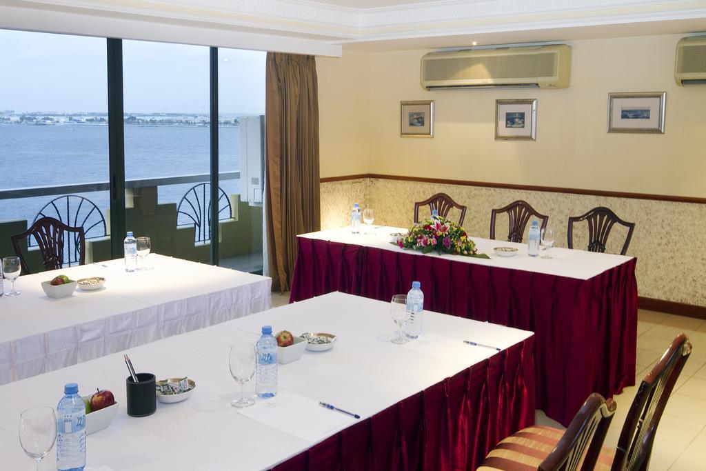 Mookai Hotel Мале Экстерьер фото