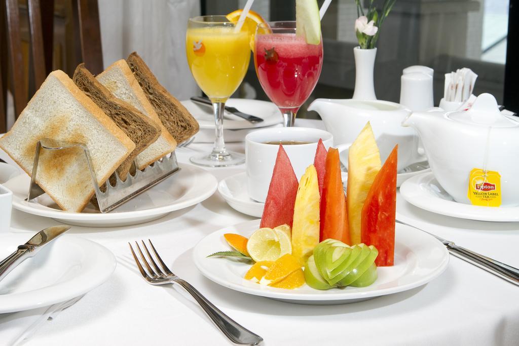 Mookai Hotel Мале Экстерьер фото
