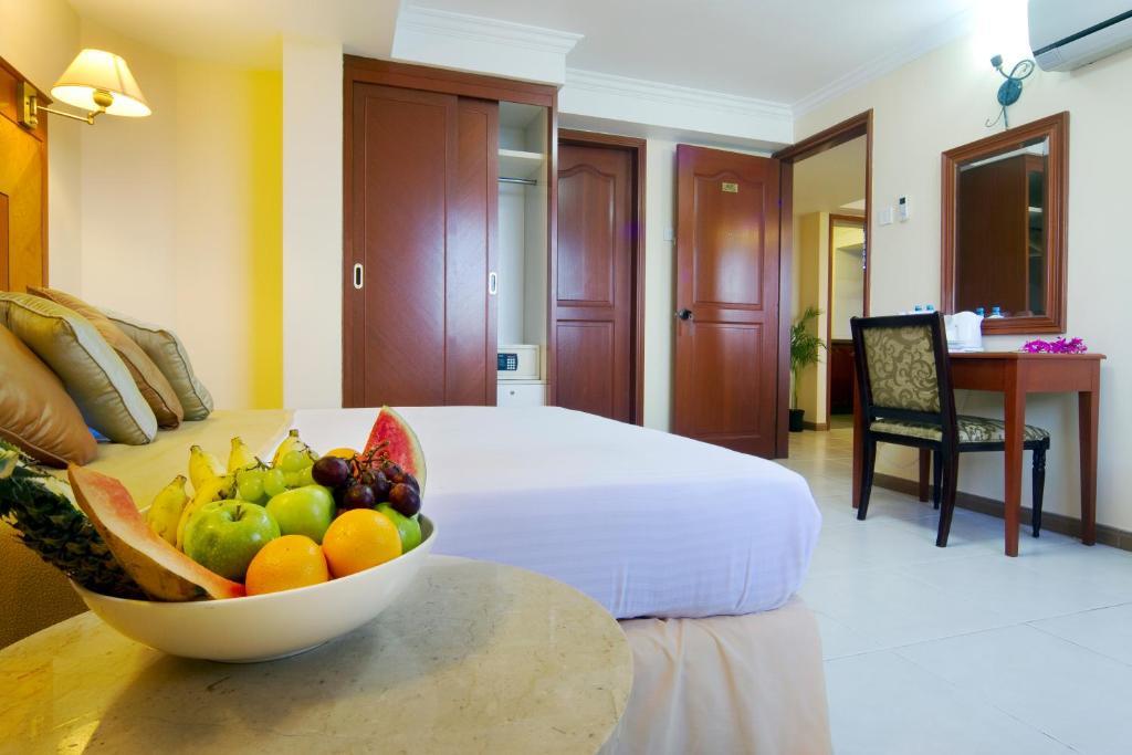 Mookai Hotel Мале Экстерьер фото