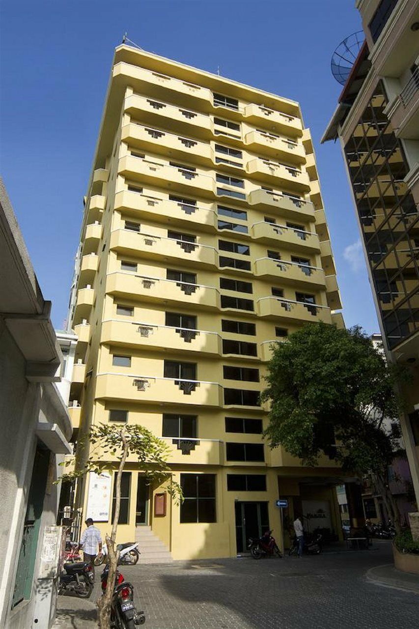 Mookai Hotel Мале Экстерьер фото